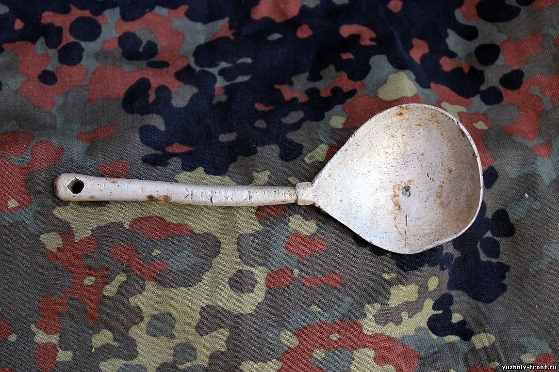 Солдатские ложки. Солдатские ложки. Солдатский ложка 1941. Алюминиевая солдатская ложка 1941. Солдатские ложки.